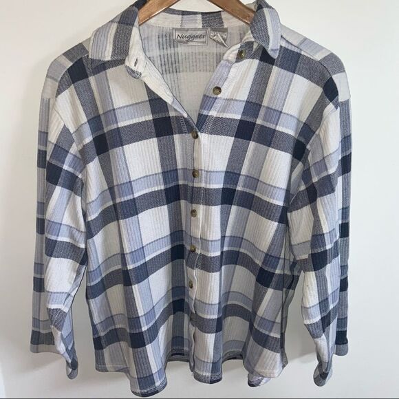 Vintage light blue plaid button up top - Picture 2 of 11